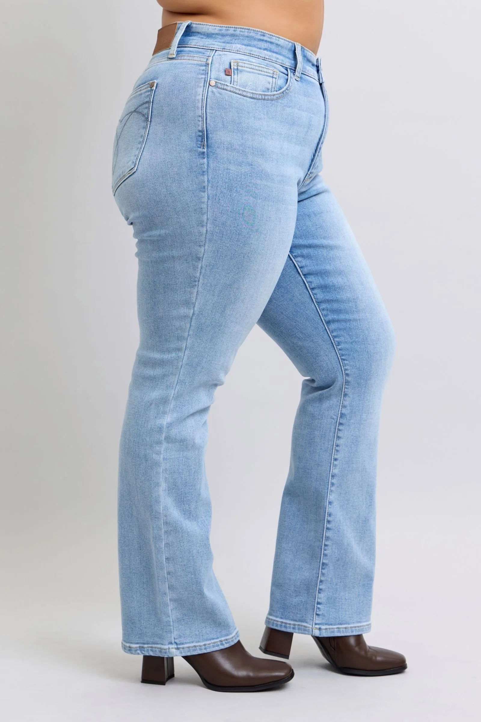 Judy Blue Mid Rise Thermal Bootcut Denim Jeans 82620