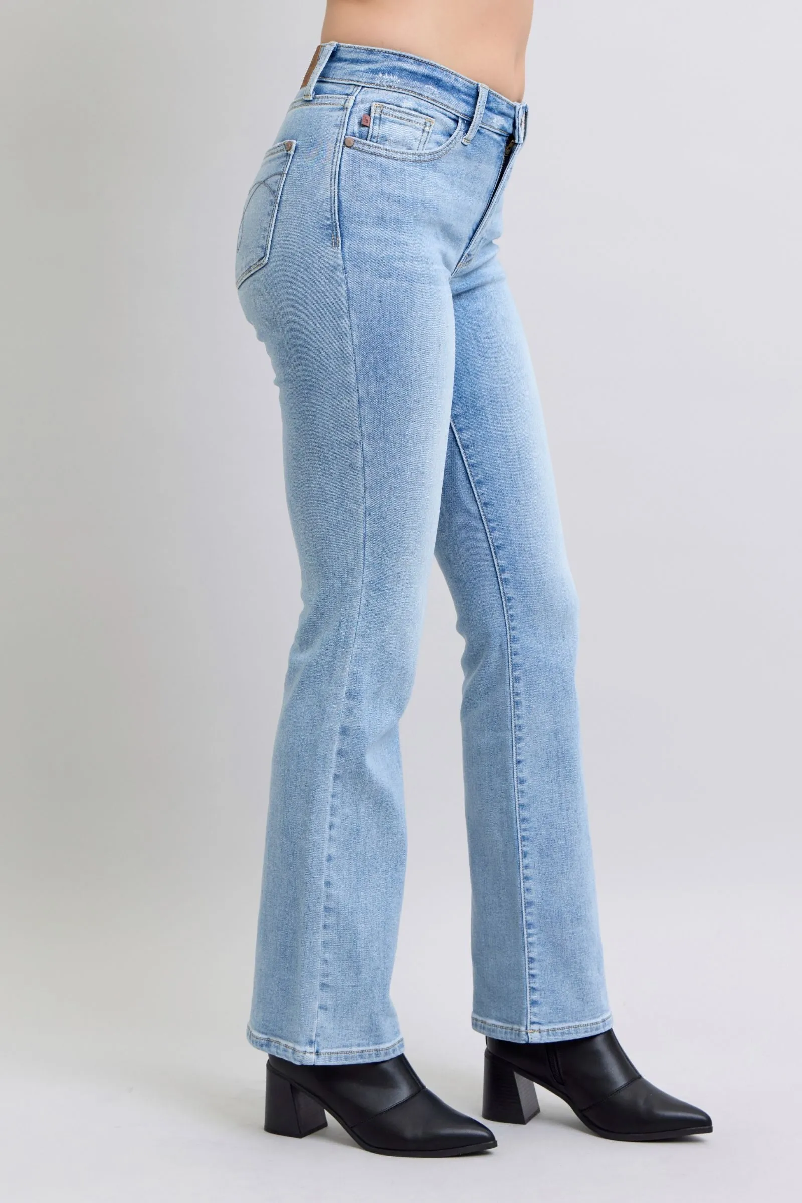 Judy Blue Mid Rise Thermal Bootcut Denim Jeans 82620