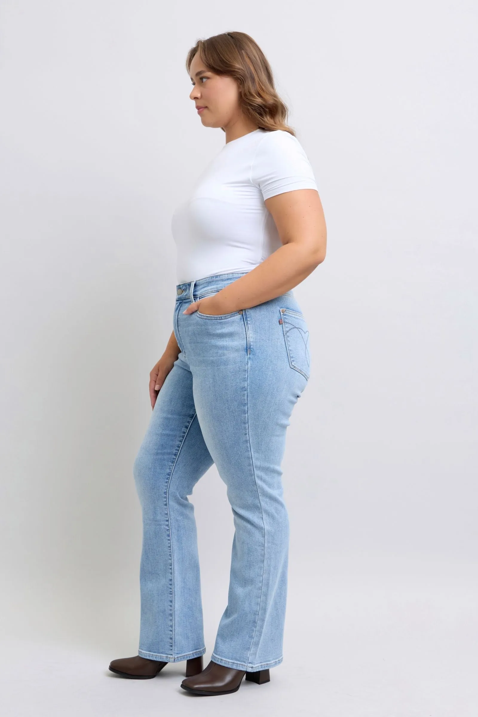 Judy Blue Mid Rise Thermal Bootcut Denim Jeans 82620