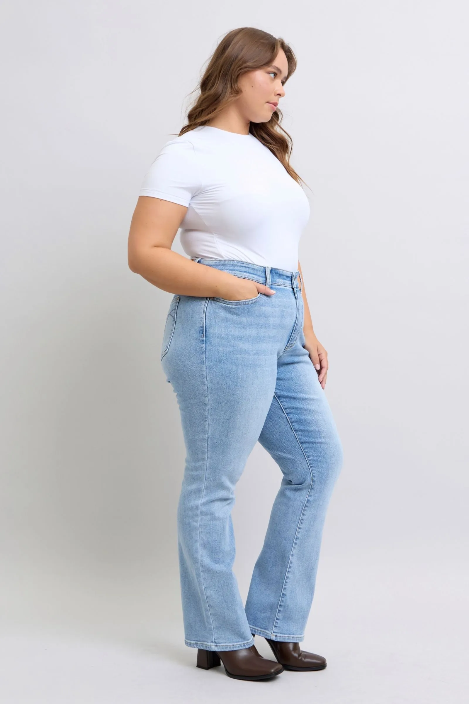 Judy Blue Mid Rise Thermal Bootcut Denim Jeans 82620