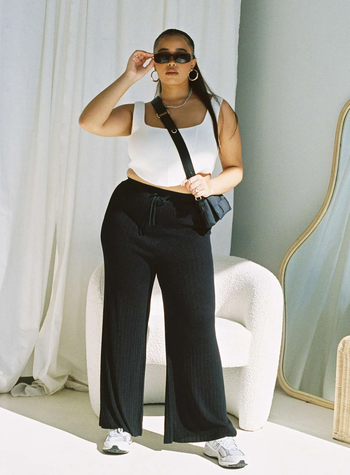 Majid Pants Black Curve