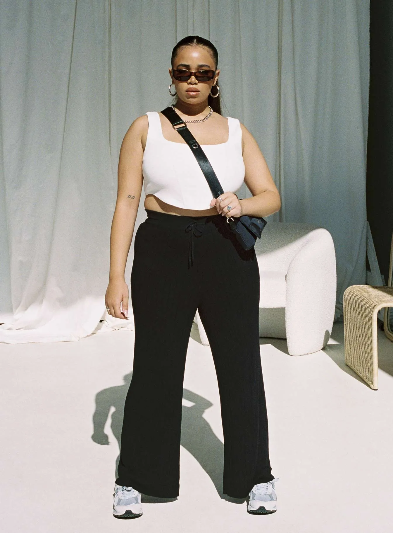 Majid Pants Black Curve