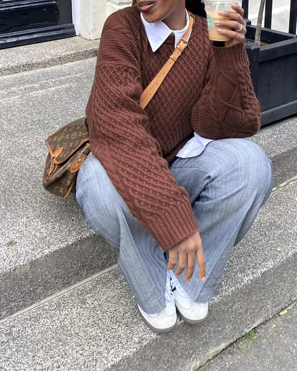 SUUKSESS Women Oversized Cable Knit Sweater Fall Long Sleeve Crew Neck Pullover Tops 2024