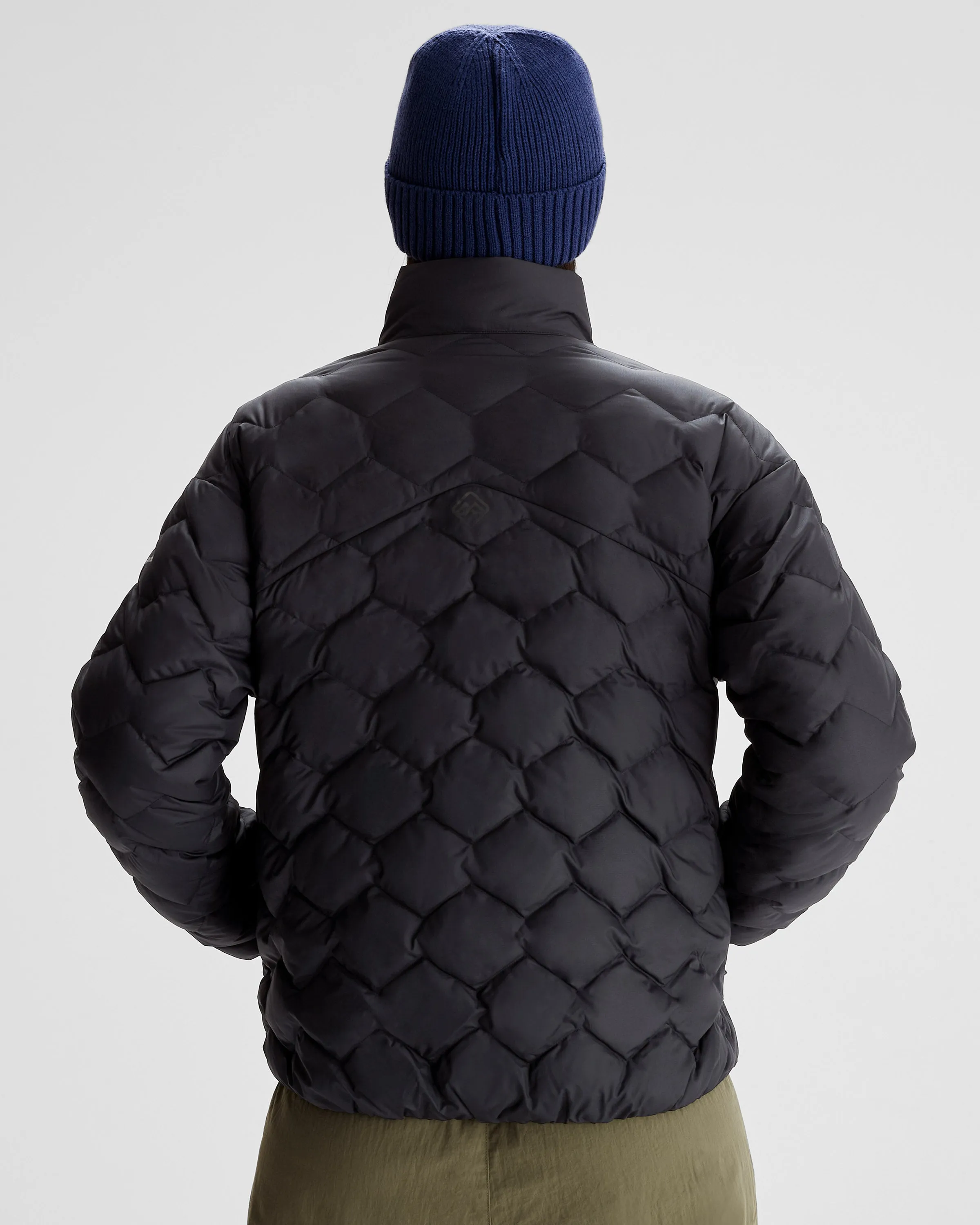 Women's Any Time Down Short Jacket - Black Stingray